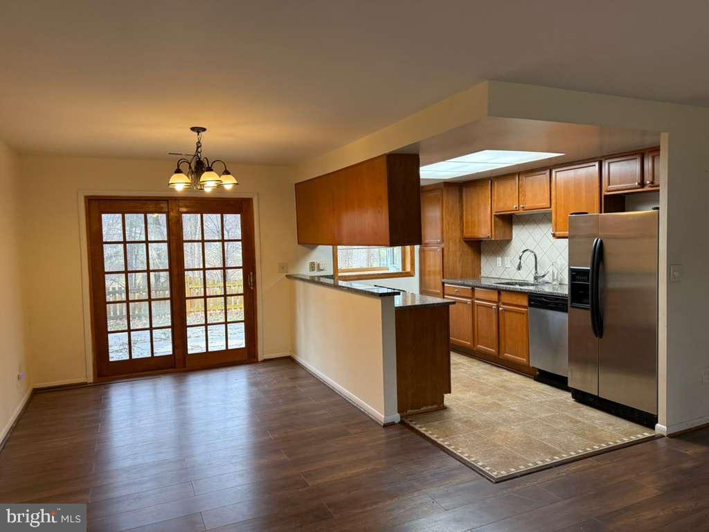 2850 Aquarius Avenue Silver Spring, MD 20906 - Photo 4 of 12