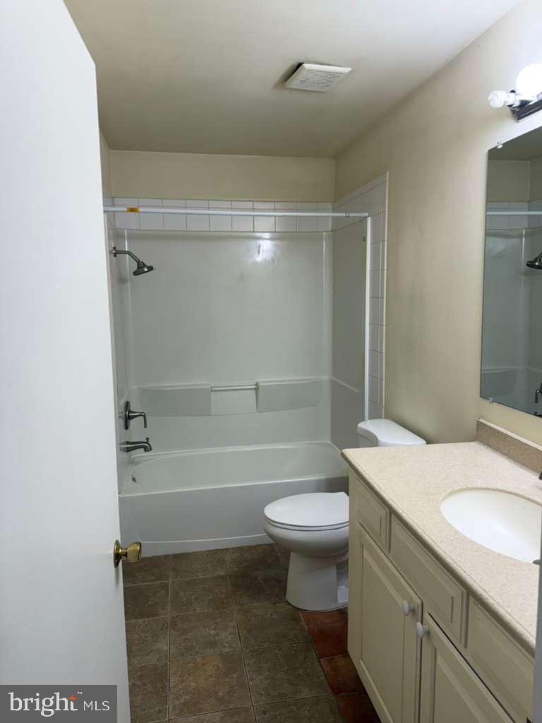 2850 Aquarius Avenue Silver Spring, MD 20906 - Photo 6 of 12