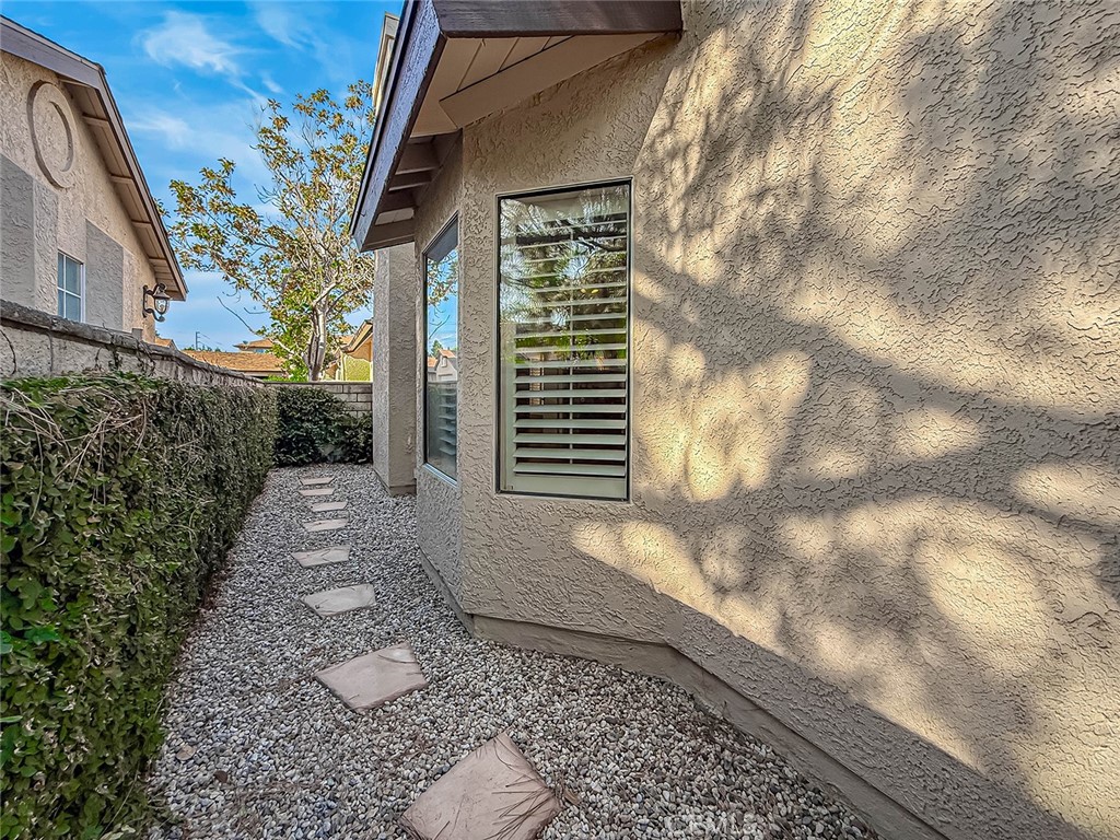 28131 Seco Canyon Road, Unit 39 Saugus, CA 91390 - Photo 41 of 46 Gallery Image 41