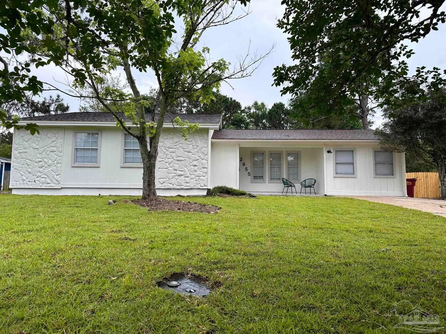 2955 Ranchette Square Gulf Breeze, FL 32563 - Photo 1 of 17