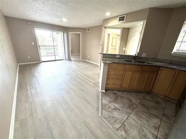 $1,200 | 1916 Lake Atriums Circle, Unit 32, Orlando, FL 32839