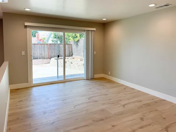 $5,600 | 2071 Seacliff Drive, Milpitas, CA 95035