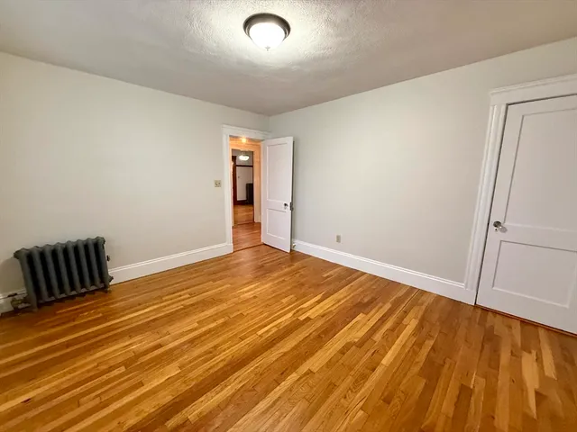 $2,400 | 12 Keenan Street, Unit 2, Watertown, MA 02472