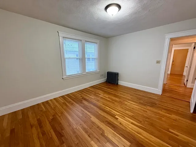 $2,400 | 12 Keenan Street, Unit 2, Watertown, MA 02472