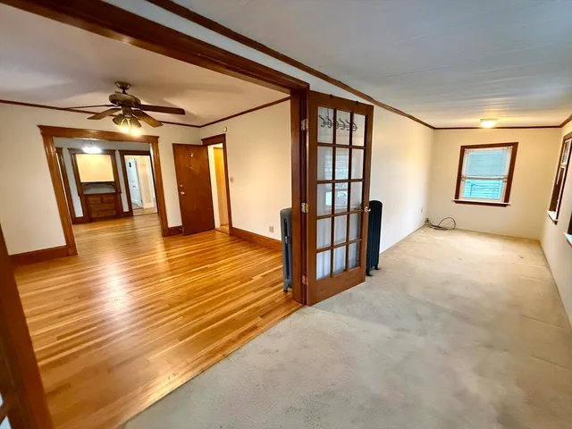 $2,400 | 12 Keenan Street, Unit 2, Watertown, MA 02472