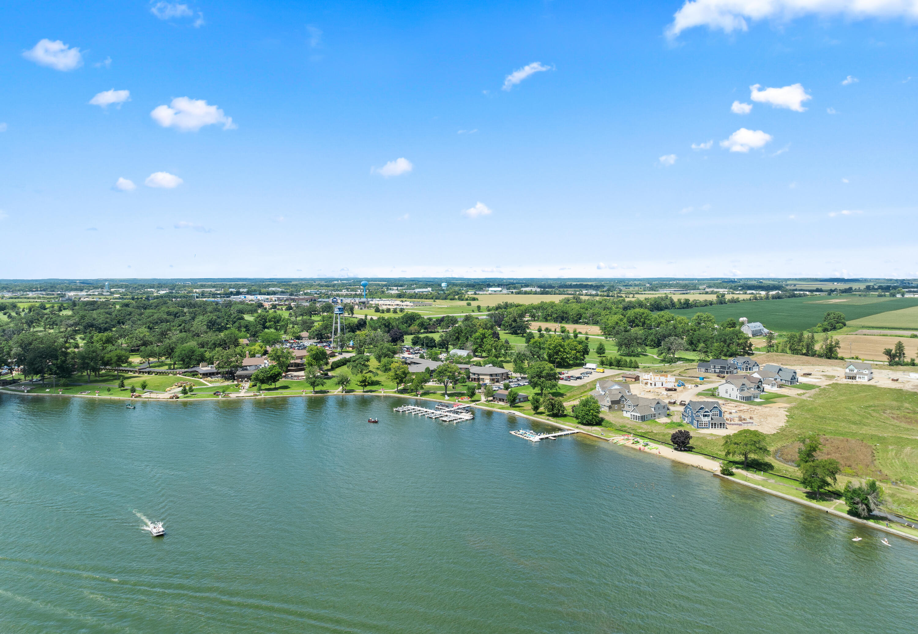 2702 Harbor Court Delavan, WI 53115 - Photo 39 of 41 Lake Lawn and Harbor Club-30