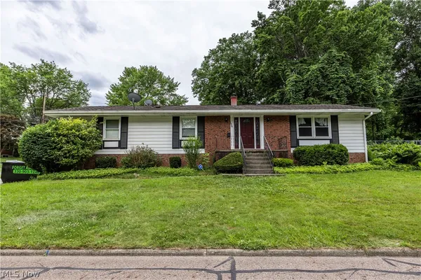 $240,000 | 1538 Bonita Drive, Akron, OH 44313