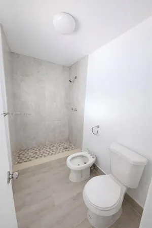 $4,500 | 1220 Southwest 78th Avenue, Miami, FL 33144