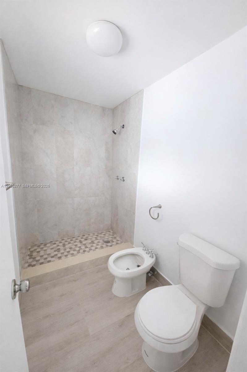 1220 Southwest 78th Avenue Miami, FL 33144 - Photo 10 of 16