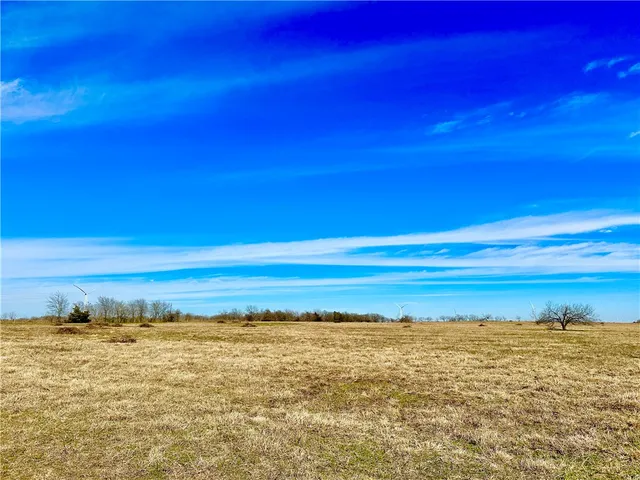 $150,000 | 8 Fm 339 Rd Mount, Mount Calm, TX 76673