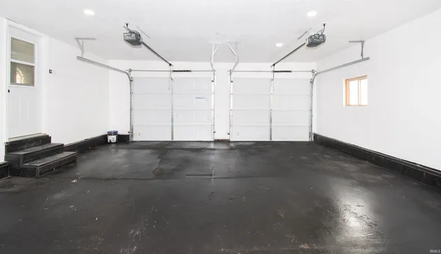 $204,900 | 814 South Main Street, Kendallville, IN 46755