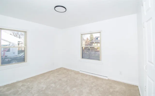 $204,900 | 814 South Main Street, Kendallville, IN 46755