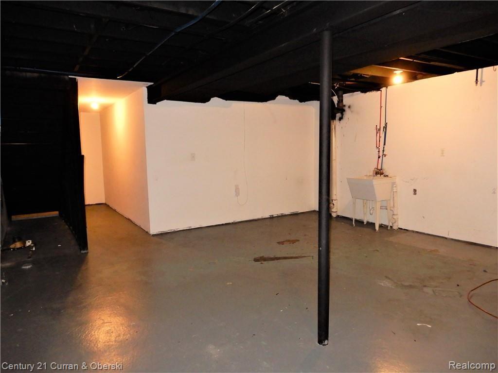 3500 West Seven Mile Road Detroit, MI 48221 - Photo 16 of 23 Basement