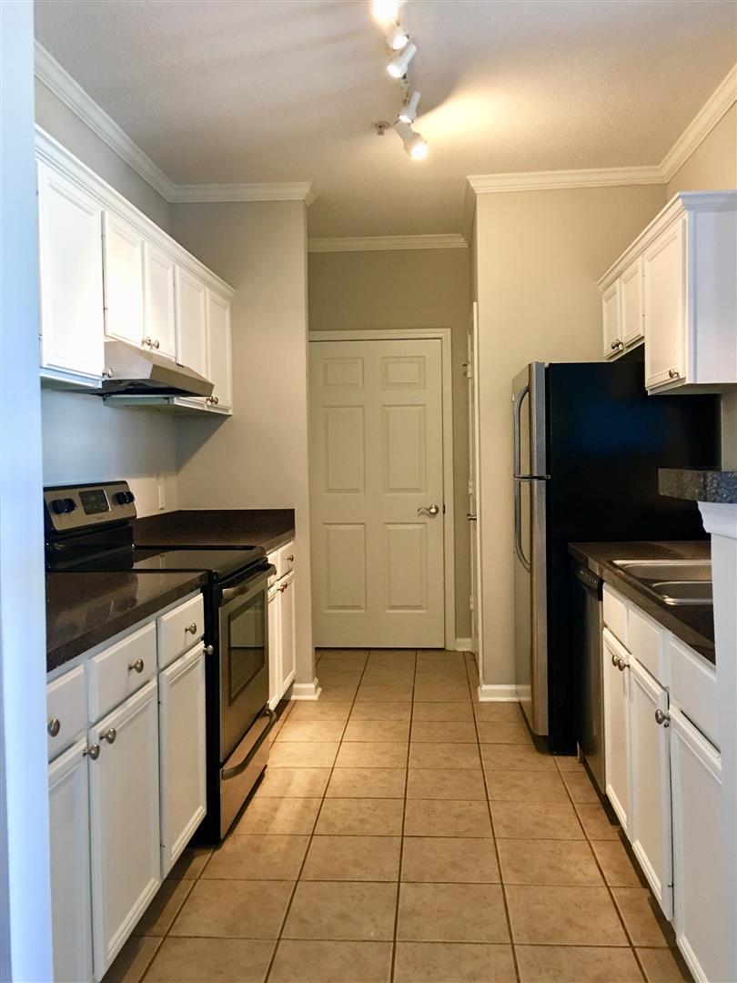 45 Sycamore Avenue, Unit 635 Charleston, SC 29407 - Photo 4 of 14 3