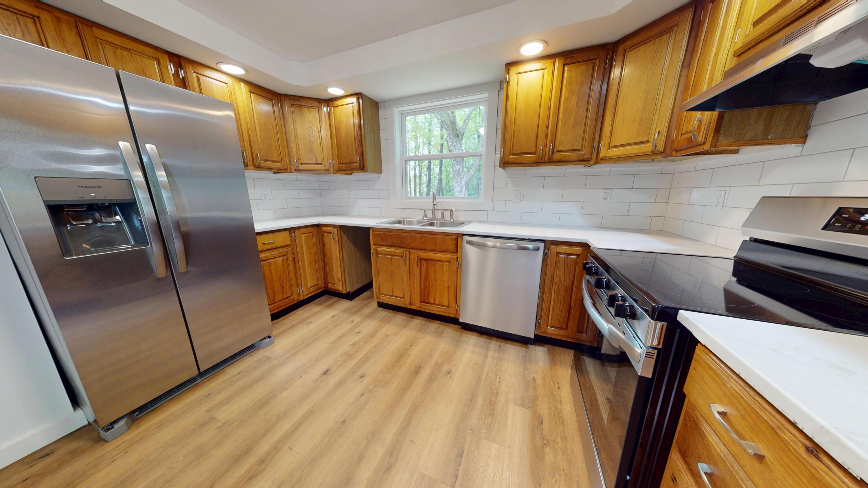 950 Main Street Wayne, ME 04284 - Photo 5 of 48