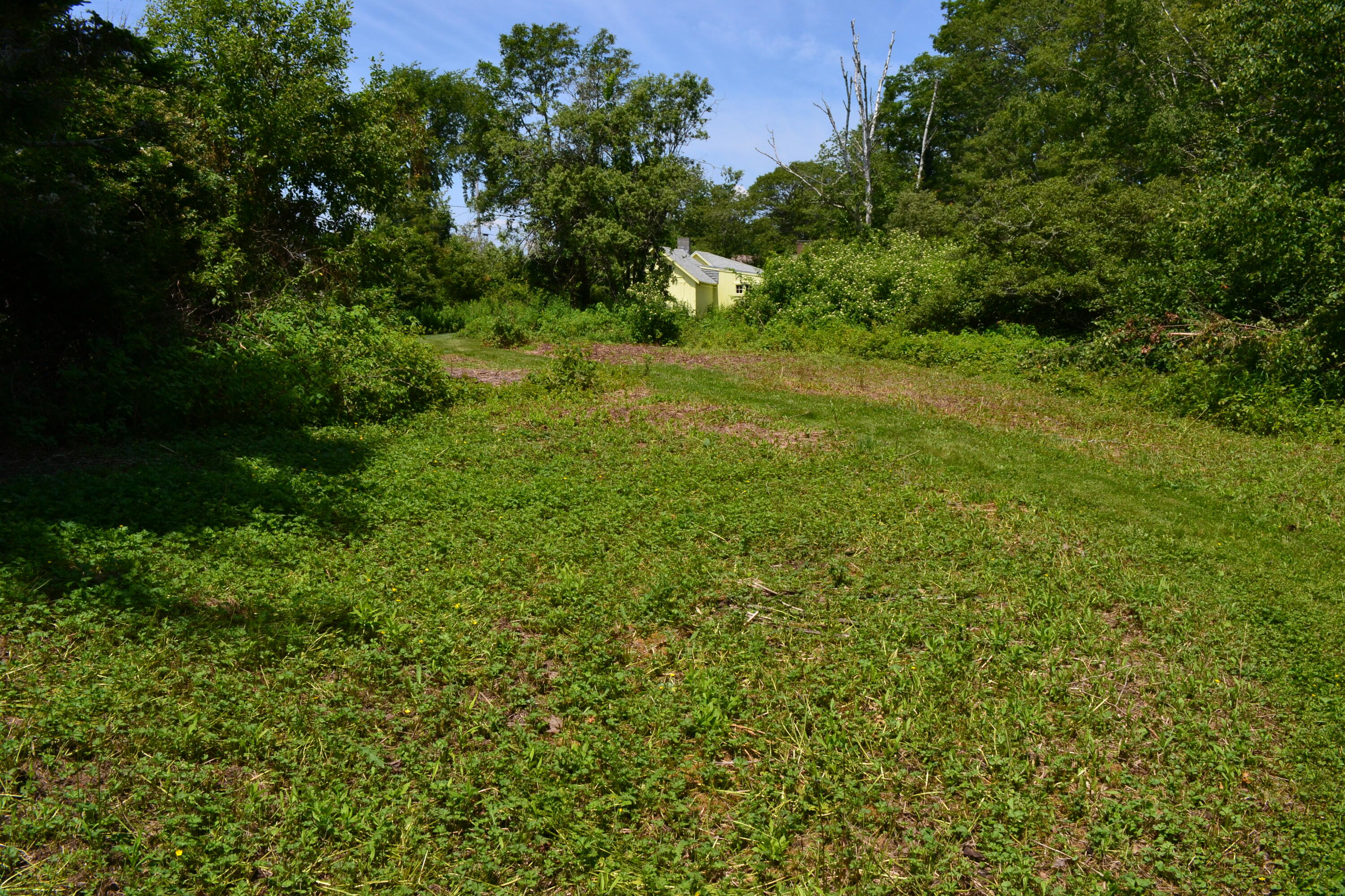 63 Bradley Shore Road Pemaquid, ME 04558 - Photo 15 of 22 DSC_0106