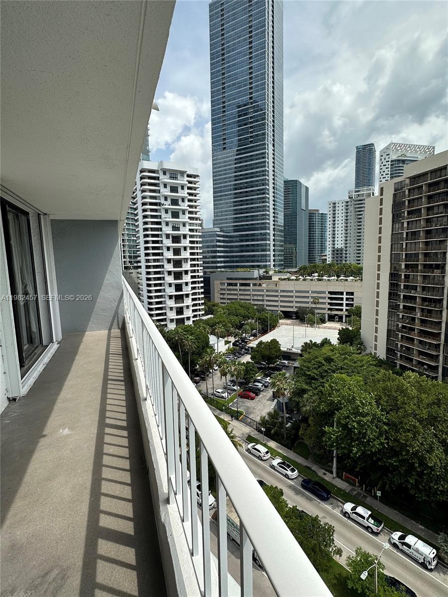 200 Southeast 15th Road, Unit 15H Miami, FL 33129 - Photo 16 of 37