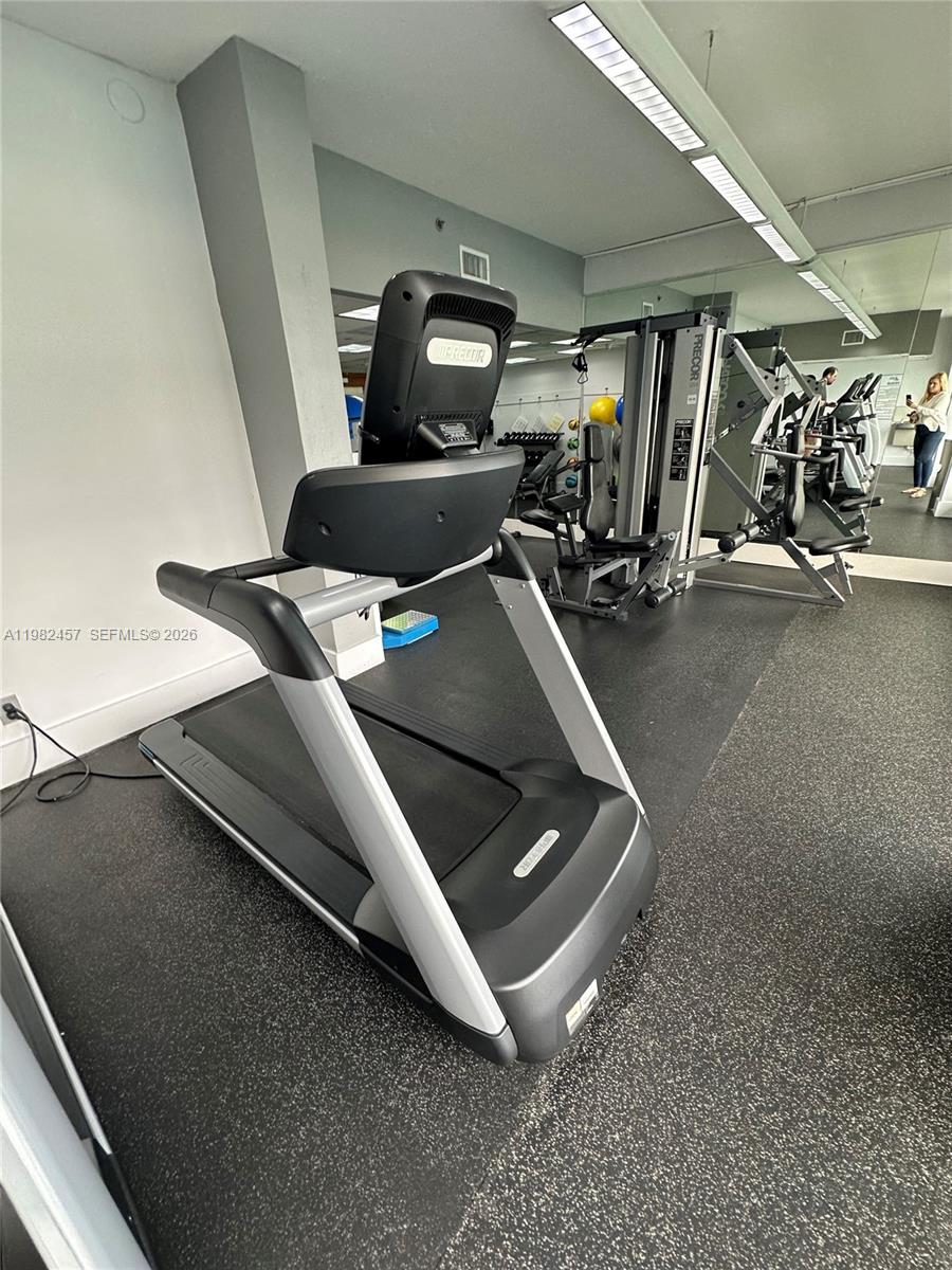 200 Southeast 15th Road, Unit 15H Miami, FL 33129 - Photo 32 of 37