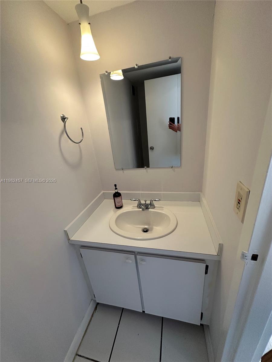 200 Southeast 15th Road, Unit 15H Miami, FL 33129 - Photo 6 of 37