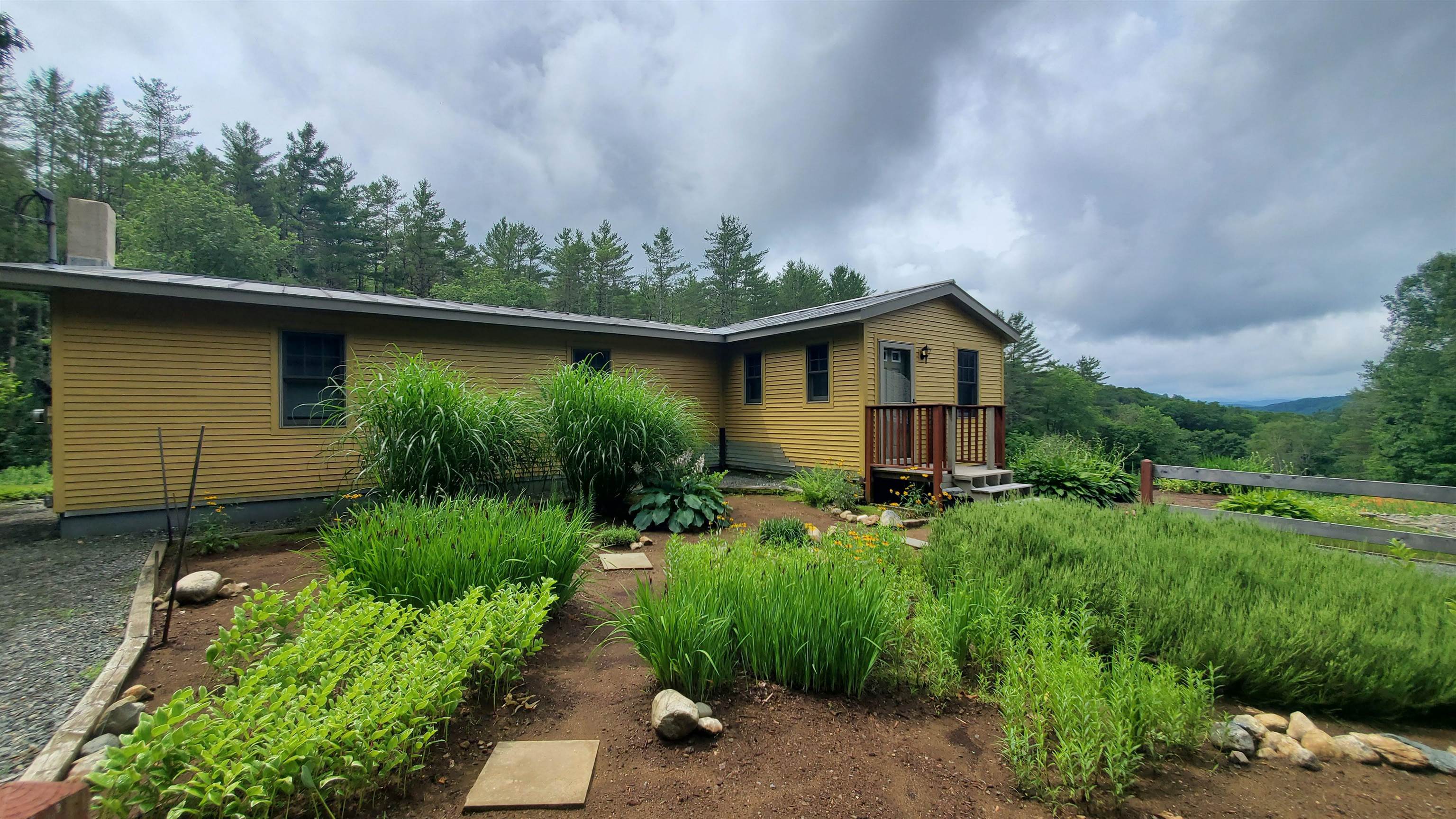 112 Chapel Hill Road Norwich, VT 05055 - Photo 29 of 32