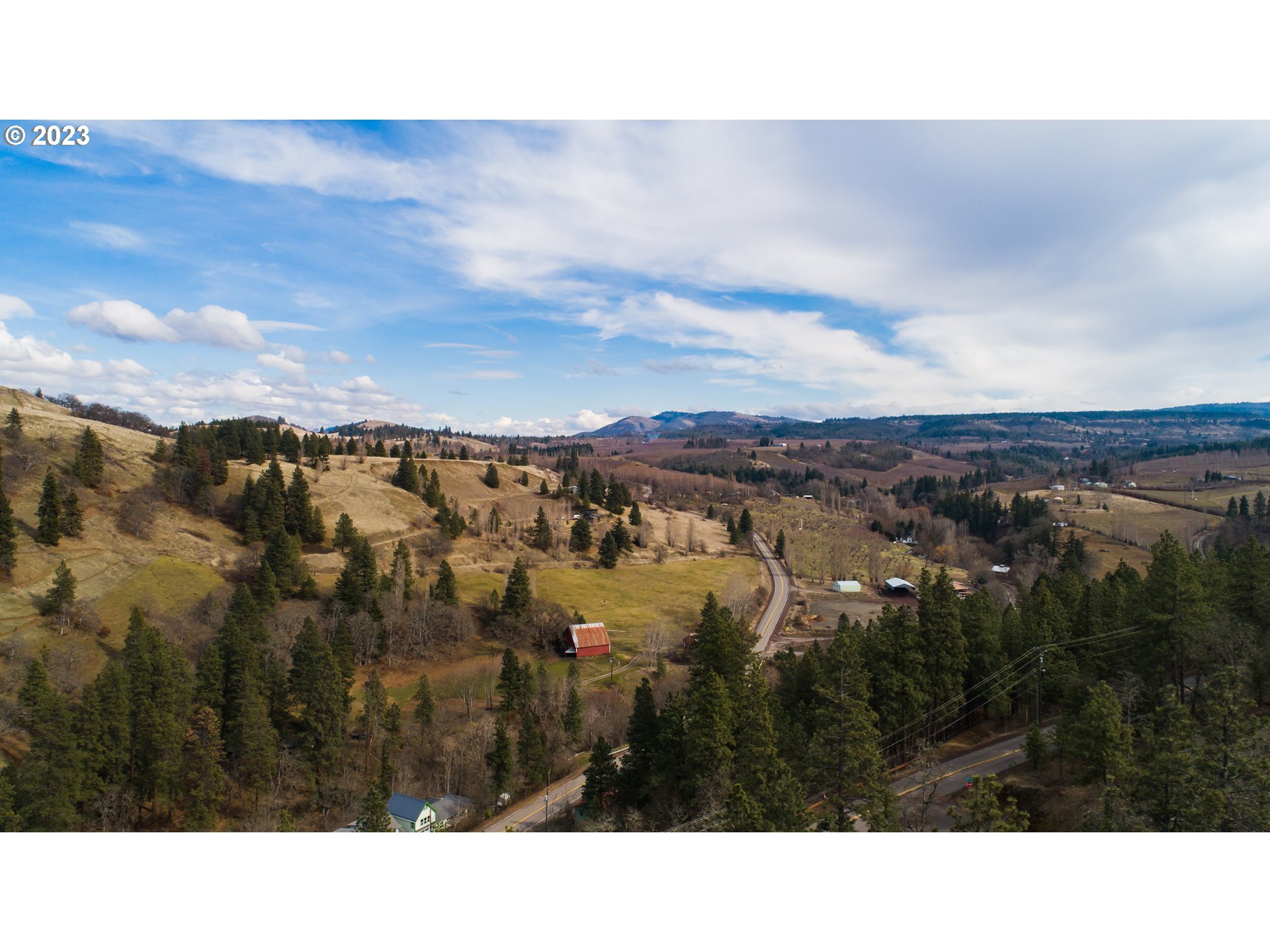 360 Maya Way Mosier, OR 97040 - Photo 2 of 9 Gallery Image 2