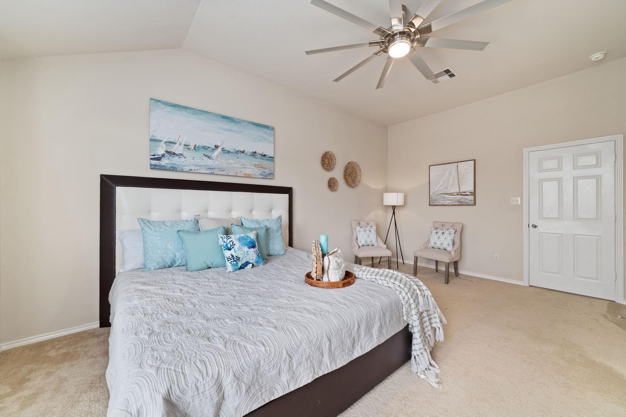 14923 Tuttle Point Drive Houston, TX 77082 - Photo 17 of 24 a bedroom with a bed and a chandelier