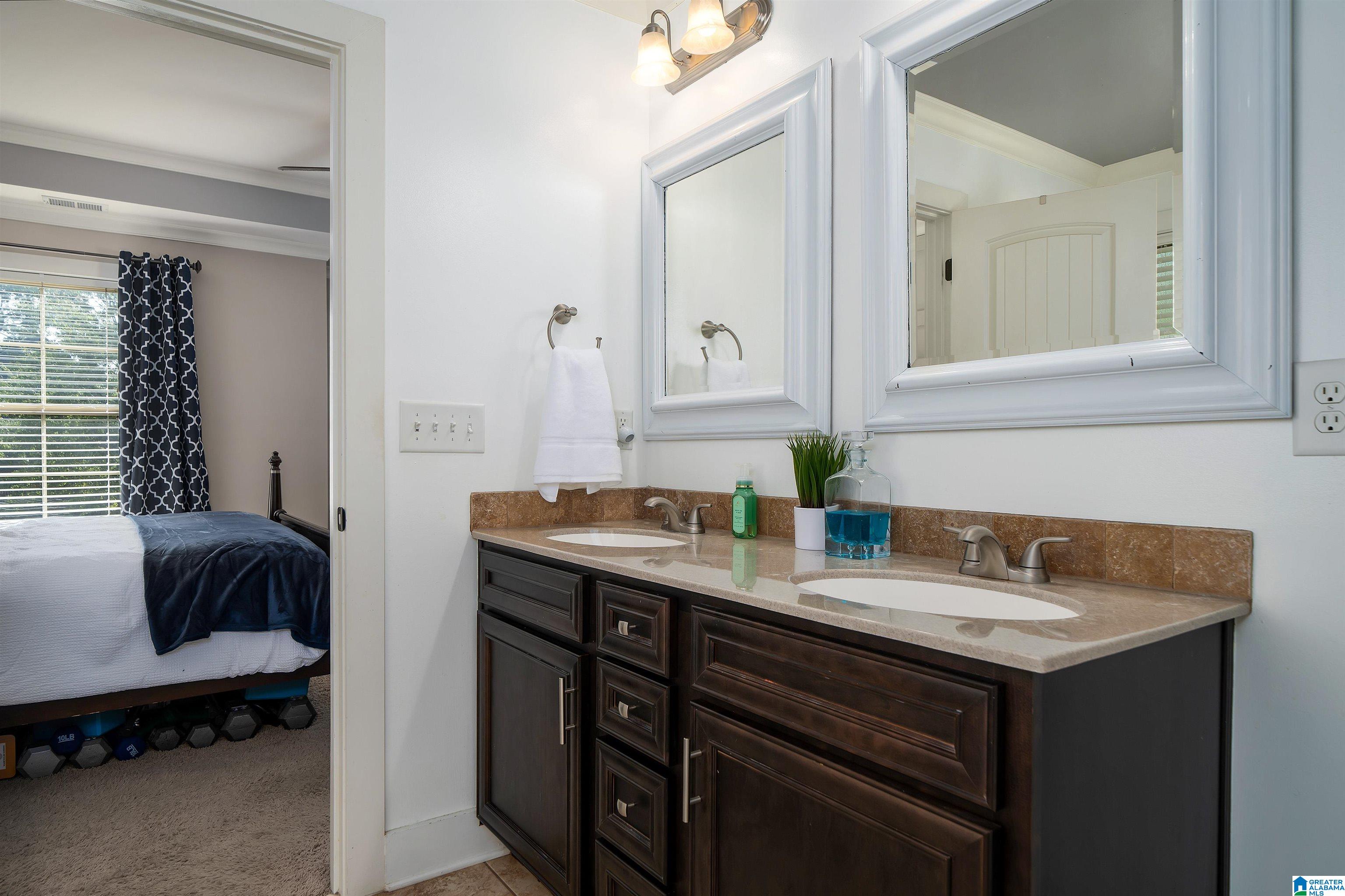 360 Barrington Court Birmingham, AL 35210 - Photo 17 of 23