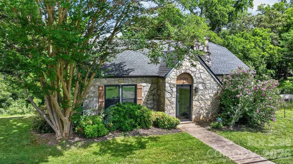$241,000 | 3085 Highway 70, Morganton, NC 28655