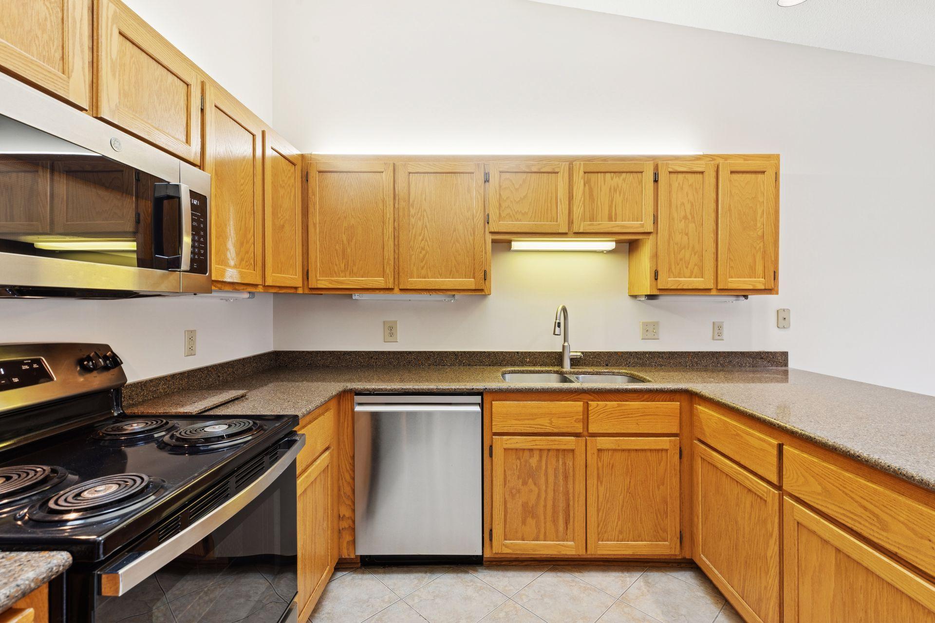 12775 82nd Place North Maple Grove, MN 55369 - Photo 12 of 36