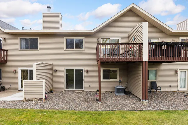 $274,000 | 12775 82nd Place North, Maple Grove, MN 55369