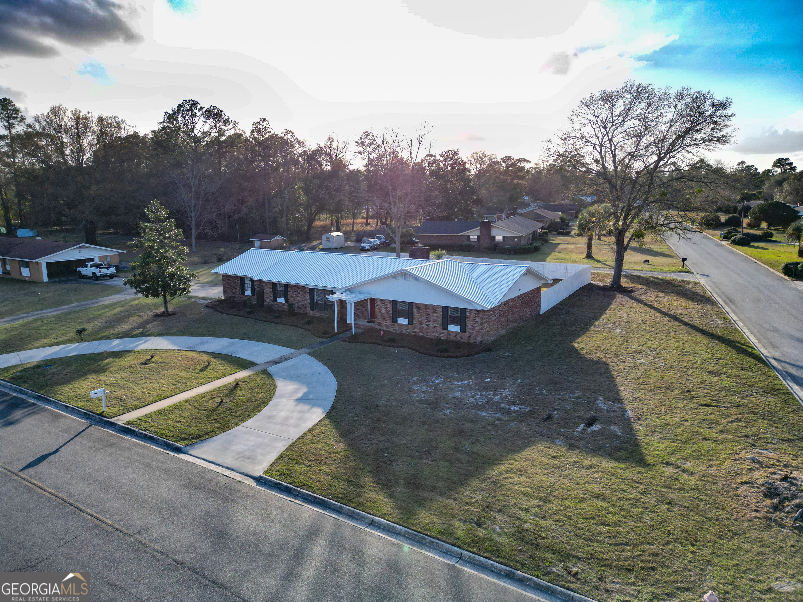 185 Pierce Street Jesup, GA 31545 - Photo 11 of 39