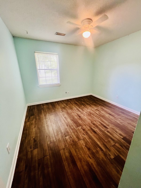 100 Periwinkle Court Dothan, AL 36301 - Photo 10 of 12