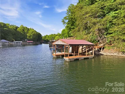 $700,000 | 300 Clark Cove Road, Statesville, NC 28677