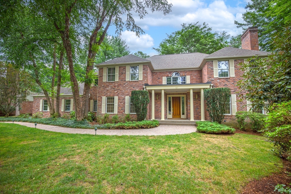 127 Ashford Road Longmeadow, MA 01106 - Photo 1 of 42 Gallery Image 1