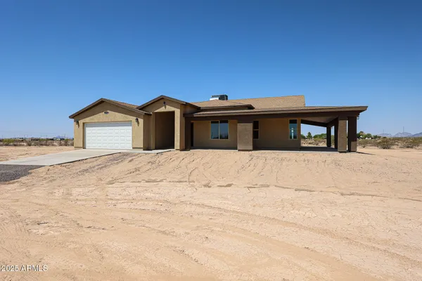$415,000 | 8230 South 351st Avenue, Tonopah, AZ 85354