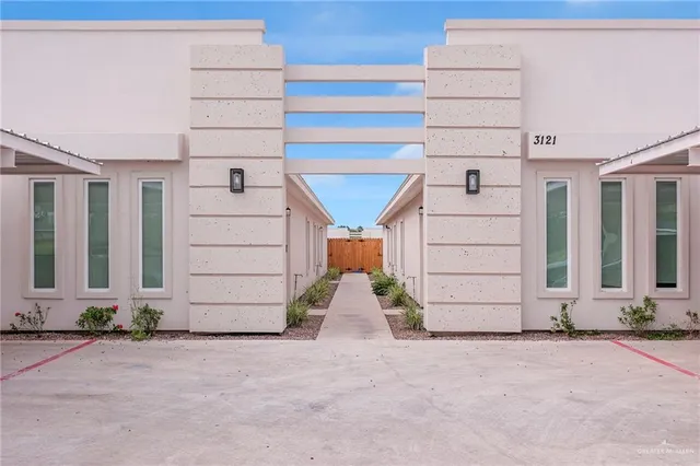 $499,000 | 3121 Briggs Street, Weslaco, TX 78596