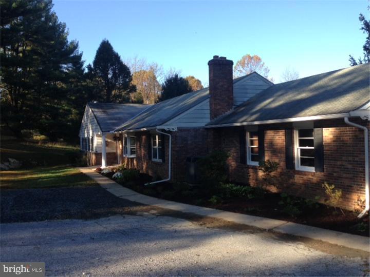 138 Heyburn Road Chadds Ford, PA 19317 - Photo 3 of 24 Exterior Front