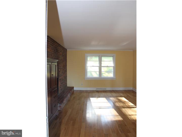 138 Heyburn Road Chadds Ford, PA 19317 - Photo 10 of 24 Living Room