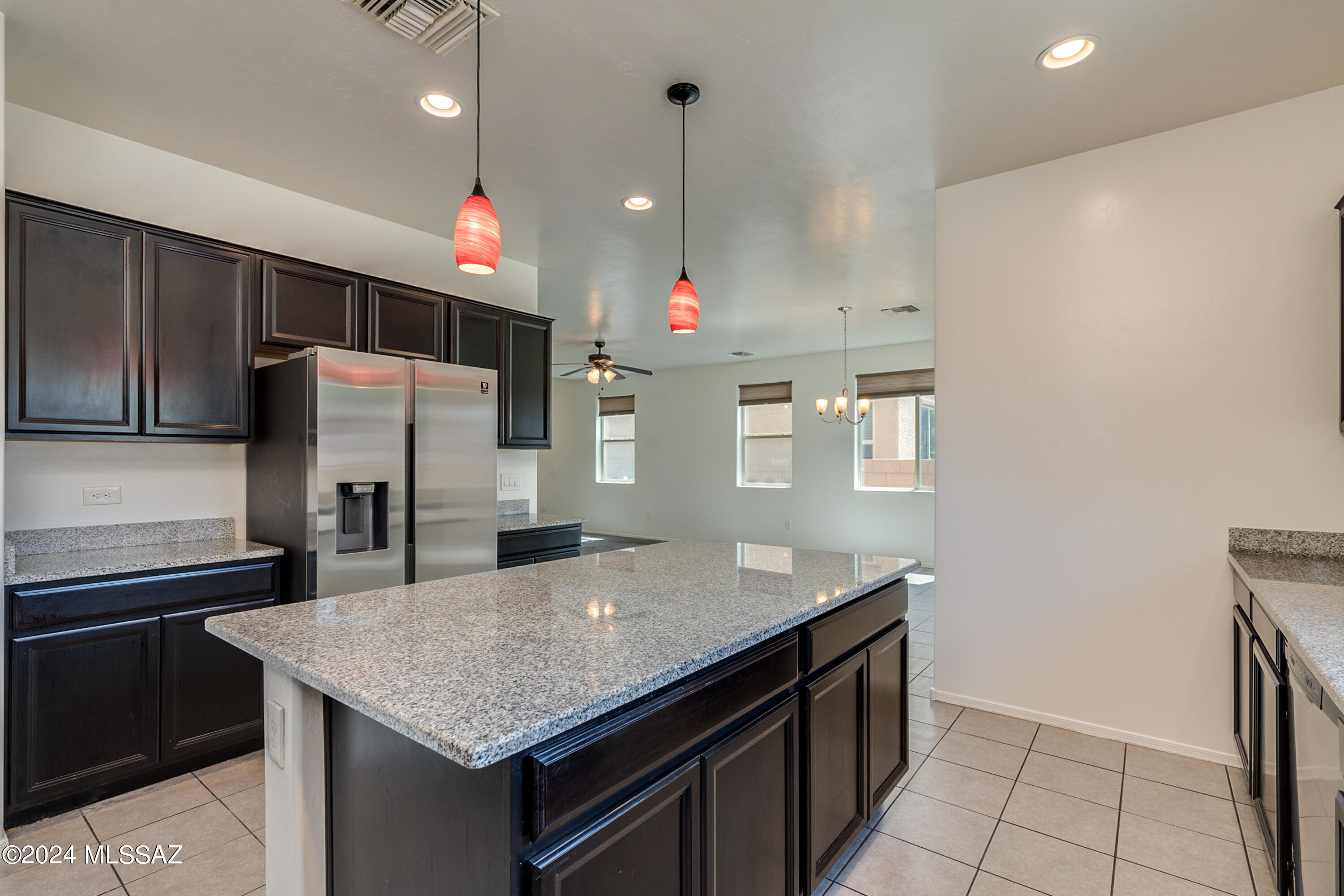 6736 Neptune Cove Road Tucson, AZ 85756 - Photo 13 of 47 Gallery Image 13