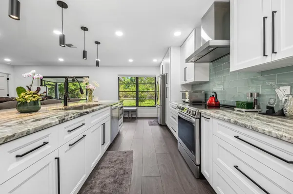 $4,000 | 10908 Southeast Hobart Street, Jupiter, FL 33469