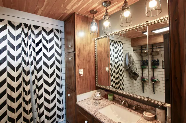 $389,000 | 2682 390th Street, Breckenridge, MN 56520