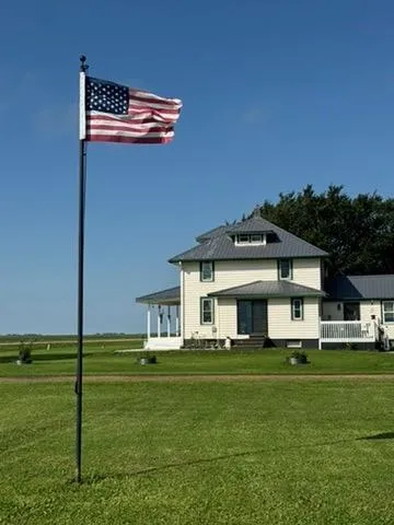 $389,000 | 2682 390th Street, Breckenridge, MN 56520