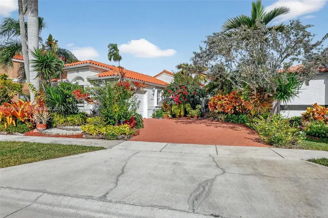 $730,000 | 8091 Nadmar Avenue, Boca Raton, FL 33434