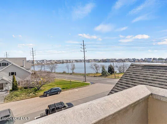 a building outdoor space with a table and chairs