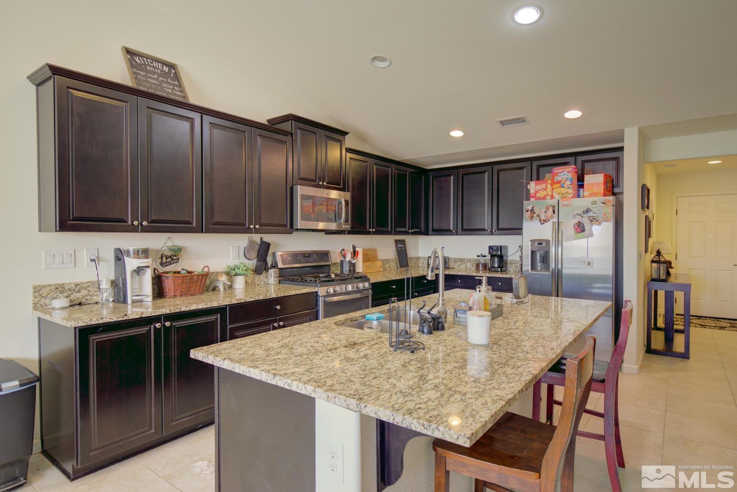 136 Deerfield Road Dayton, NV 89403 - Photo 4 of 18 Photo 4