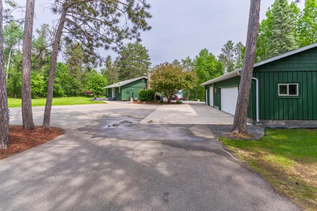 $879,900 | 27766 County 37, Laporte, MN 56461