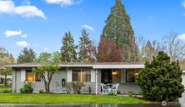 $330,000 | 3300 Carpenter Road Southeast, Unit 18, Lacey, WA 98503