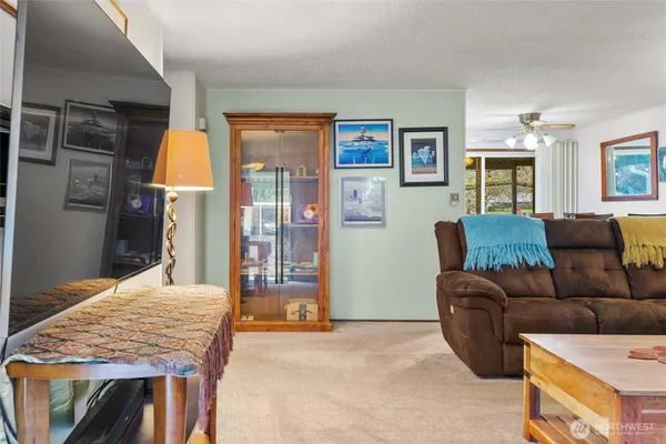 $330,000 | 3300 Carpenter Road Southeast, Unit 18, Lacey, WA 98503