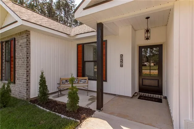 $325,000 | 21278 Weinberger Road, Ponchatoula, LA 70454