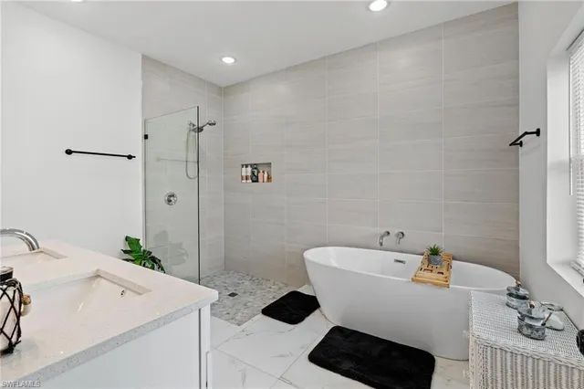 $350,000 | 16056 Dinal Drive, Punta Gorda, FL 33955